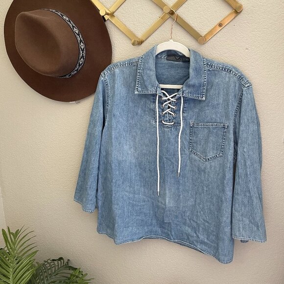 Liz Claiborne Tops - Vintage Liz Claiborne Denim Jean Lace Up Y2K collared Shirt Blouse Top Retro